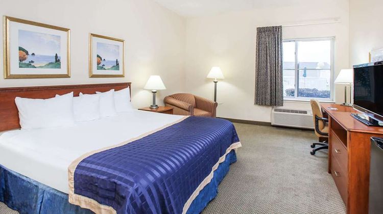 Baymont Inn & Suites Hot Springs Room