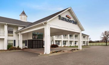 Baymont Inn & Suites Washington
