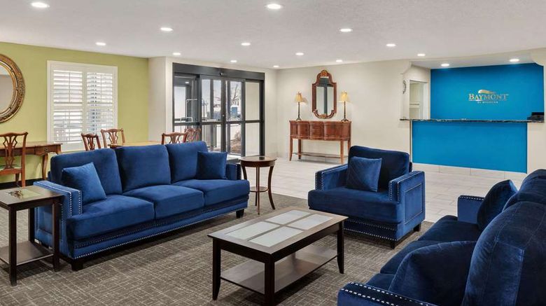 <b>Baymont Inn & Suites Washington Lobby</b>. Images powered by <a href="https://iceportal.shijigroup.com/" title="IcePortal" target="_blank">IcePortal</a>.