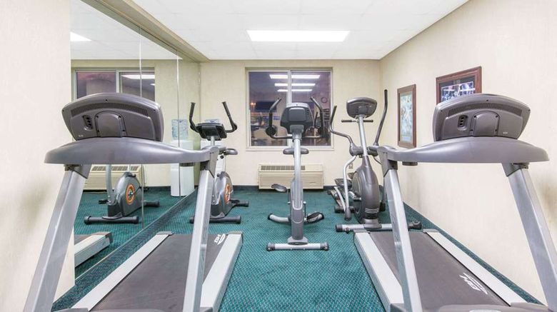 <b>Baymont Inn & Suites Jonesboro Health</b>. Images powered by <a href="https://iceportal.shijigroup.com/" title="IcePortal" target="_blank">IcePortal</a>.
