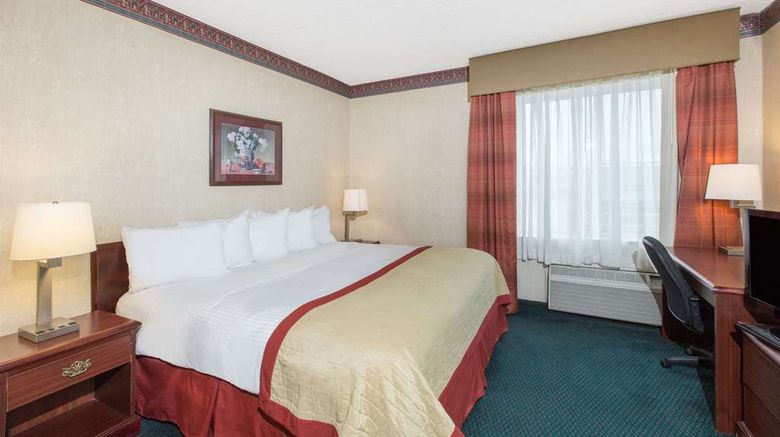 <b>Baymont Inn & Suites Jonesboro Room</b>. Images powered by <a href="https://iceportal.shijigroup.com/" title="IcePortal" target="_blank">IcePortal</a>.