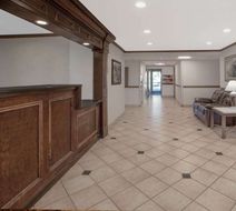 Baymont Inn & Suites Jackson Lobby
