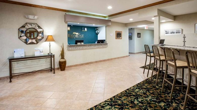 <b>Baymont Inn & Suites Mackinaw City Lobby</b>. Images powered by <a href="https://iceportal.shijigroup.com/" title="IcePortal" target="_blank">IcePortal</a>.