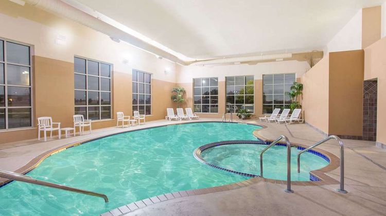 Baymont Inn & Suites Plymouth Pool
