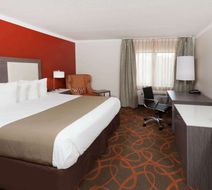 Baymont Inn & Suites Chicago/Alsip Room