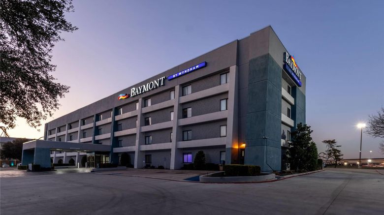<b>Baymont Inn & Suites Arlington Exterior</b>. Images powered by <a href="https://iceportal.shijigroup.com/" title="IcePortal" target="_blank">IcePortal</a>.