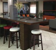 Baymont Inn & Stes Waterford/Burlington Lobby