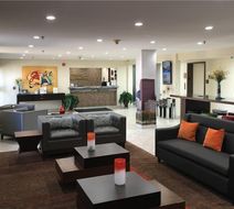 Baymont Inn & Stes Waterford/Burlington Lobby