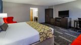 Baymont Inn & Suites Traverse City Suite
