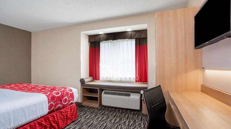 <b>Microtel Inn & Suites by Wyndham Charles Room</b>. Images powered by <a href="https://iceportal.shijigroup.com/" title="IcePortal" target="_blank">IcePortal</a>.