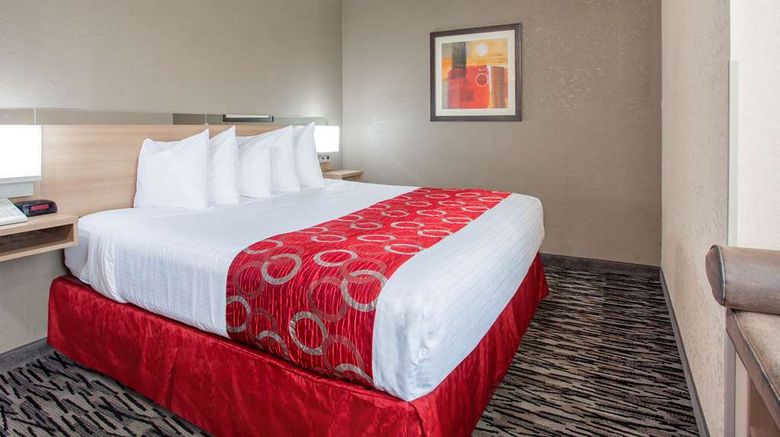 <b>Microtel Inn & Suites by Wyndham Charles Room</b>. Images powered by <a href="https://iceportal.shijigroup.com/" title="IcePortal" target="_blank">IcePortal</a>.