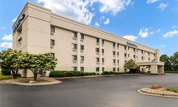 Baymont Inn & Suites Janesville