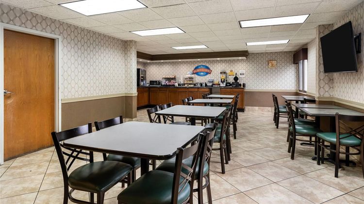 Baymont Inn & Suites Janesville Restaurant