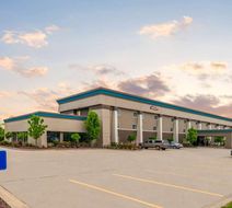 Baymont Inn & Suites Mt. Pleasant Exterior