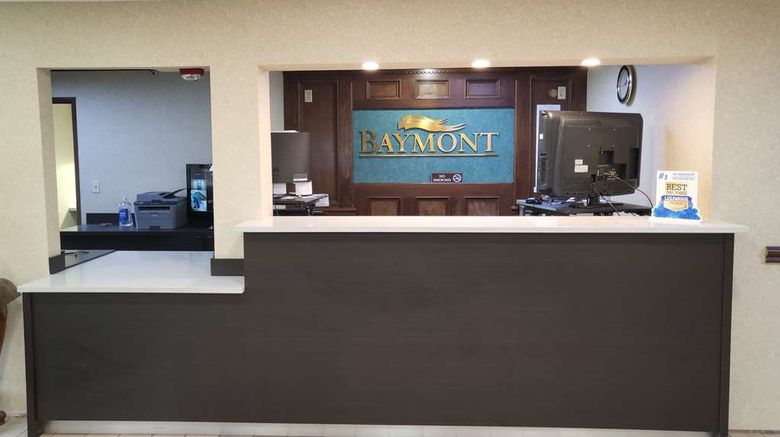 <b>Baymont Inn & Suites Bridgeport Lobby</b>. Images powered by <a href="https://iceportal.shijigroup.com/" title="IcePortal" target="_blank">IcePortal</a>.