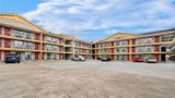 Super 8 by Wyndham Metairie Exterior