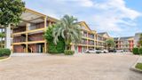 Super 8 by Wyndham Metairie Exterior