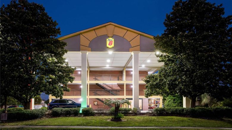 <b>Super 8 by Wyndham Metairie Exterior</b>. Images powered by <a href="https://iceportal.shijigroup.com/" title="IcePortal" target="_blank">IcePortal</a>.