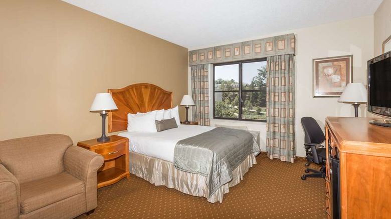 <b>Baymont Inn & Suites Asheville/Biltmore Room</b>. Images powered by <a href="https://iceportal.shijigroup.com/" title="IcePortal" target="_blank">IcePortal</a>.