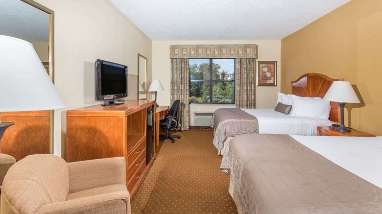 <b>Baymont Inn & Suites Asheville/Biltmore Room</b>. Images powered by <a href="https://iceportal.shijigroup.com/" title="IcePortal" target="_blank">IcePortal</a>.