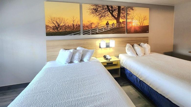 <b>Days Inn Houston Room</b>. Images powered by <a href="https://iceportal.shijigroup.com/" title="IcePortal" target="_blank">IcePortal</a>.