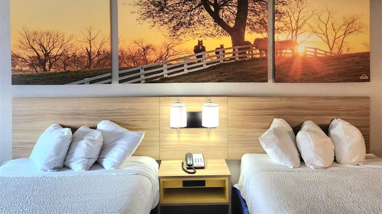 <b>Days Inn Houston Room</b>. Images powered by <a href="https://iceportal.shijigroup.com/" title="IcePortal" target="_blank">IcePortal</a>.