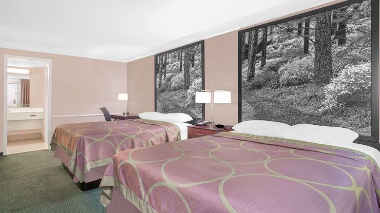 <b>Super 8 Austell/Six Flags Room</b>. Images powered by <a href="https://iceportal.shijigroup.com/" title="IcePortal" target="_blank">IcePortal</a>.