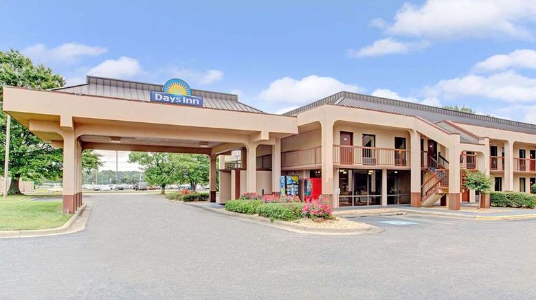 <b>Days Inn Wilson Exterior</b>. Images powered by <a href="https://iceportal.shijigroup.com/" title="IcePortal" target="_blank">IcePortal</a>.