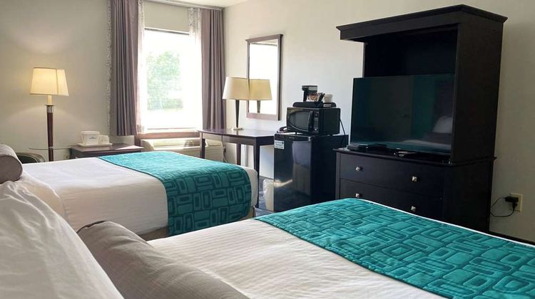 Travelodge by Wyndham Miramichi New Brunswick Room