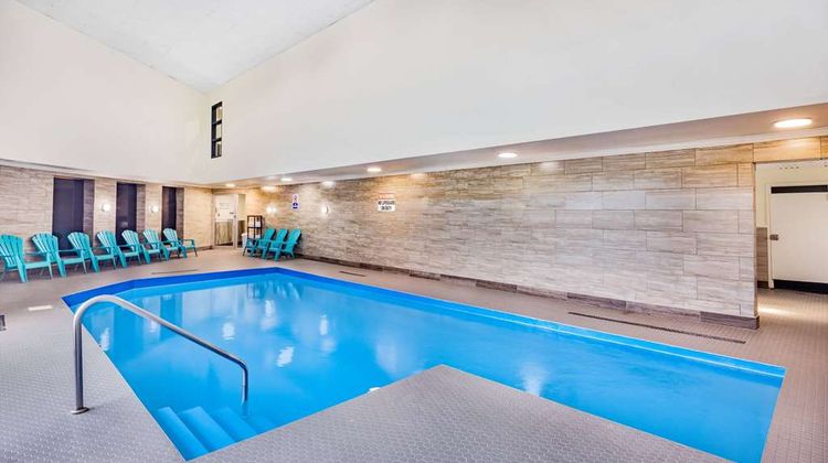Travelodge by Wyndham Miramichi New Brunswick Pool