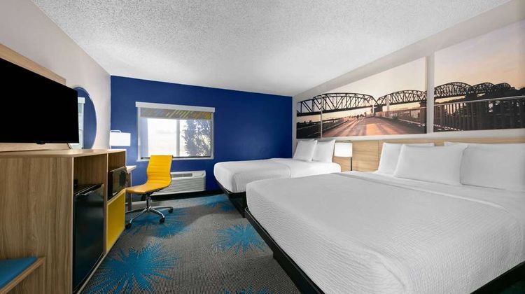 Days Inn by Wyndham Fort Smith Room