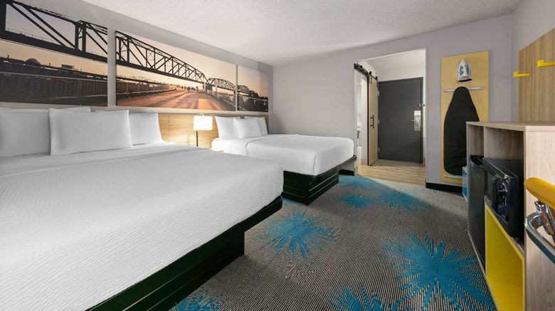 <b>Days Inn by Wyndham Fort Smith Room</b>. Images powered by <a href="https://iceportal.shijigroup.com/" title="IcePortal" target="_blank">IcePortal</a>.
