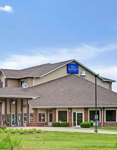 Baymont Inn & Suites Indianapolis