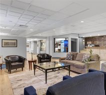 Riverside Hotel & Conference Center Lobby