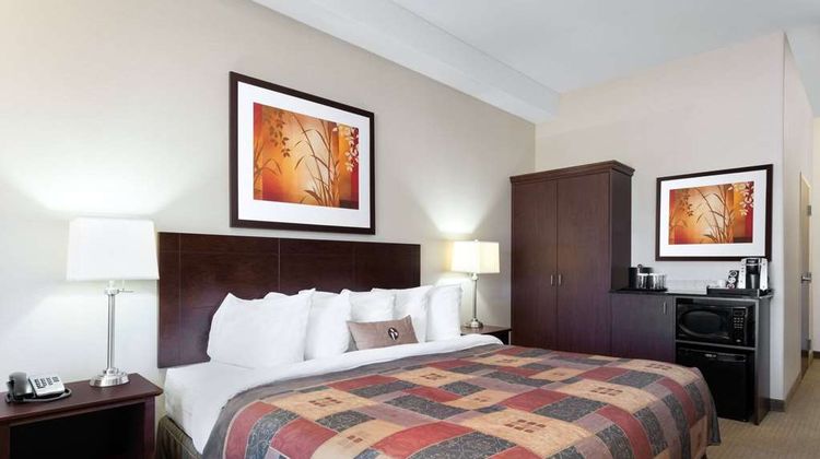 Ramada Weyburn Room