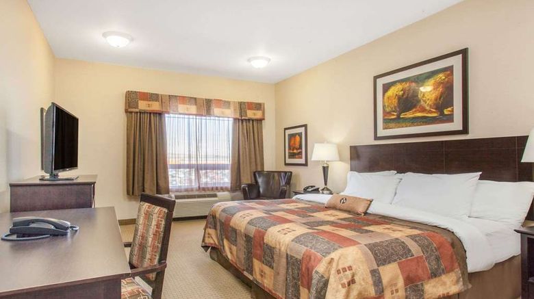 <b>Ramada Pincher Creek Room</b>. Images powered by <a href="https://iceportal.shijigroup.com/" title="IcePortal" target="_blank">IcePortal</a>.