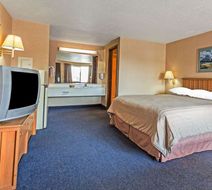 Travelodge Pioneer Villa Room