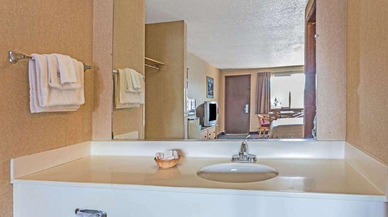 <b>Travelodge Pioneer Villa Room</b>. Images powered by <a href="https://iceportal.shijigroup.com/" title="IcePortal" target="_blank">IcePortal</a>.