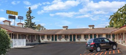 Travelodge Pioneer Villa Exterior