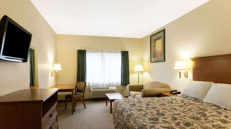 <b>Days Inn San Antonio at Palo Alto Room</b>. Images powered by <a href="https://iceportal.shijigroup.com/" title="IcePortal" target="_blank">IcePortal</a>.