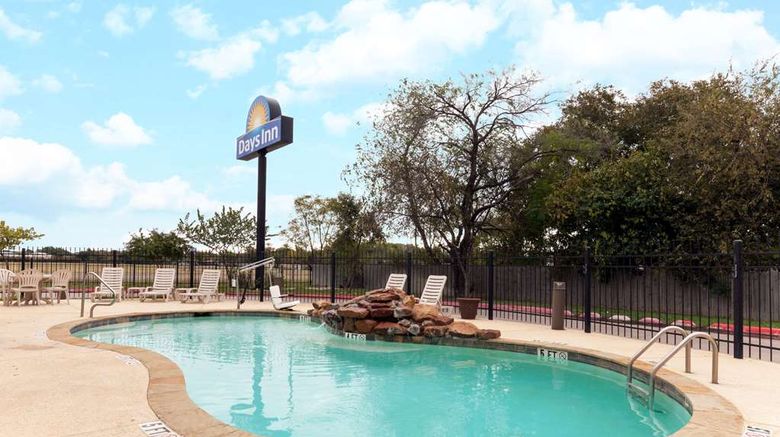 <b>Days Inn San Antonio at Palo Alto Pool</b>. Images powered by <a href="https://iceportal.shijigroup.com/" title="IcePortal" target="_blank">IcePortal</a>.