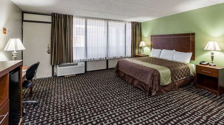 Days Inn Midland Suite
