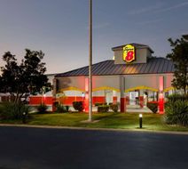 Super 8 Ft Stockton Exterior
