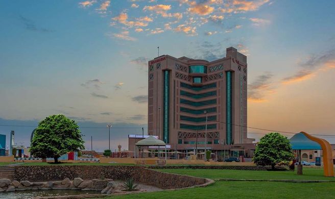 Ramada Al Qassim Hotel and Suites Exterior