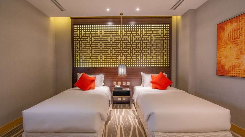 <b>Ramada Al Qassim Hotel and Suites Room</b>. Images powered by <a href="https://iceportal.shijigroup.com/" title="IcePortal" target="_blank">IcePortal</a>.