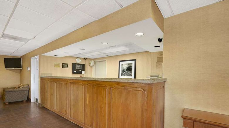 <b>Super 8 Oxford Pool</b>. Images powered by <a href="https://iceportal.shijigroup.com/" title="IcePortal" target="_blank">IcePortal</a>.