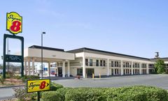 Super 8 Oxford