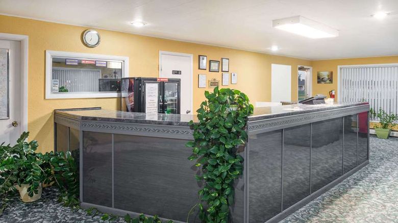 <b>Knights Inn Kirksville Lobby</b>. Images powered by <a href="https://iceportal.shijigroup.com/" title="IcePortal" target="_blank">IcePortal</a>.