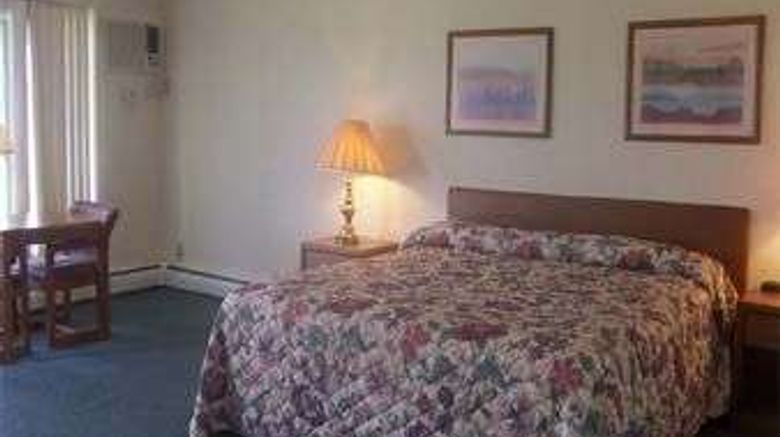 <b>Knights Inn Kirksville Room</b>. Images powered by <a href="https://iceportal.shijigroup.com/" title="IcePortal" target="_blank">IcePortal</a>.