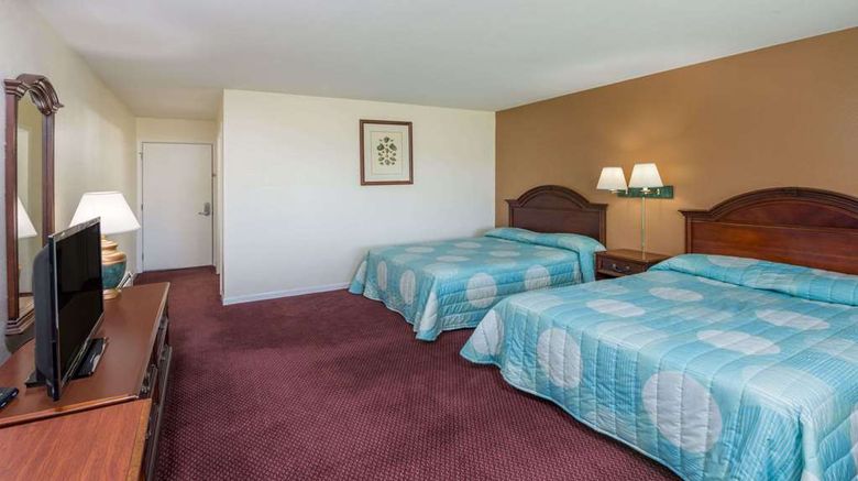 <b>Knights Inn Kirksville Room</b>. Images powered by <a href="https://iceportal.shijigroup.com/" title="IcePortal" target="_blank">IcePortal</a>.